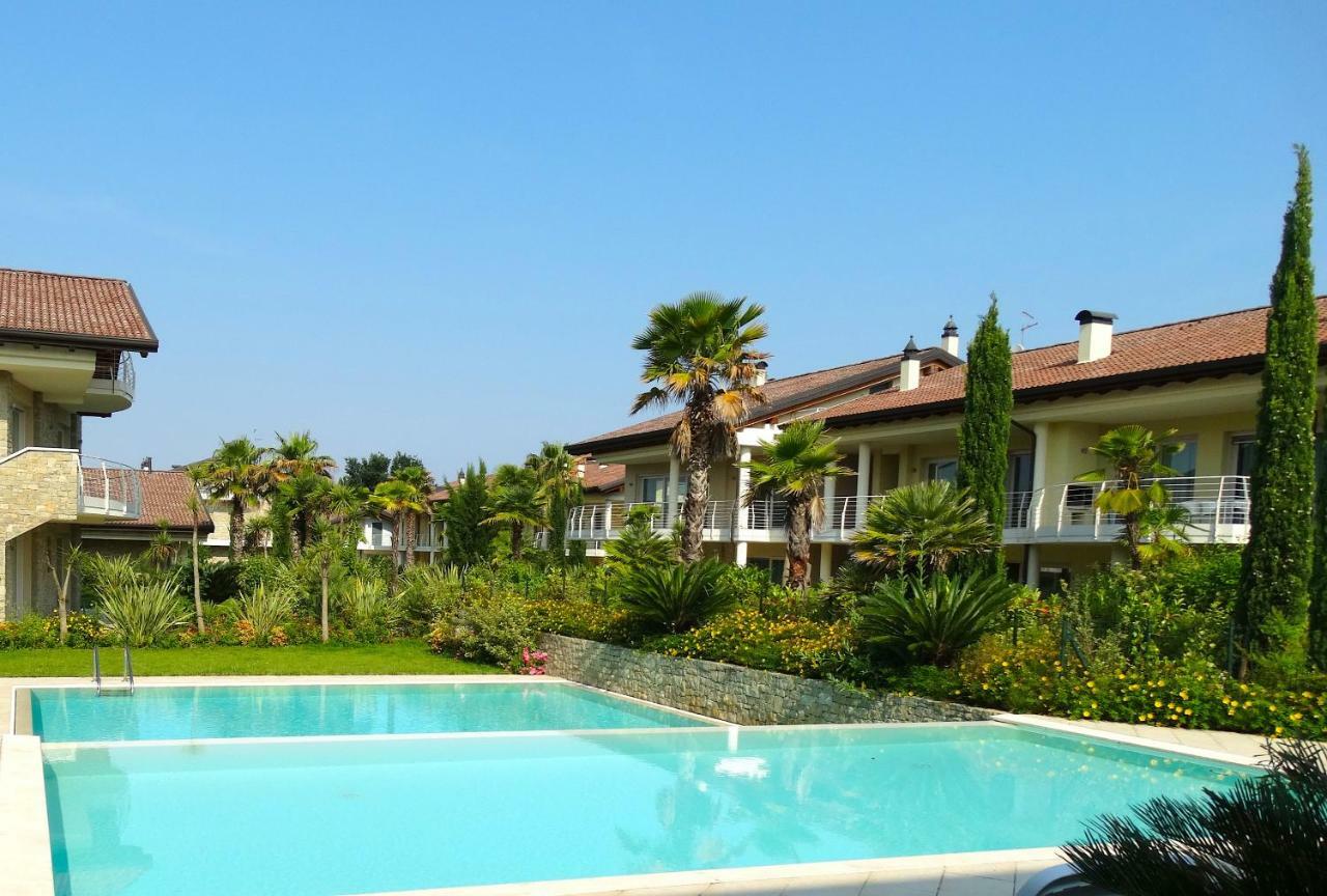 Phoenix Garda Hills Сирмионе Экстерьер фото