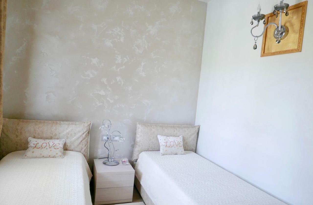 Phoenix Garda Hills Сирмионе Экстерьер фото